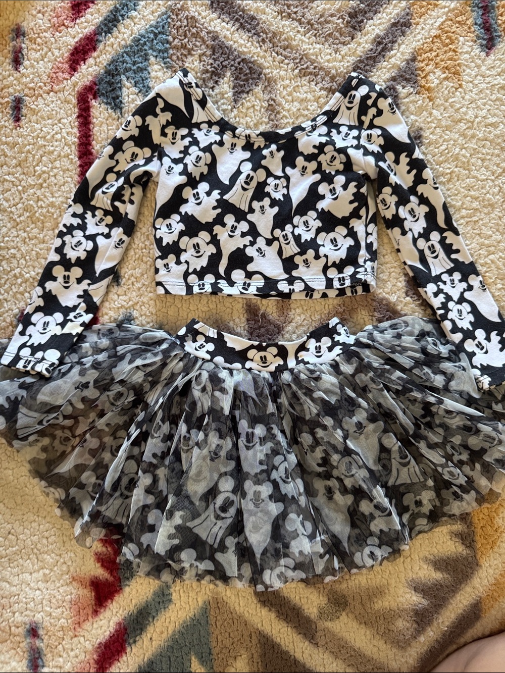 Wild rich kids Mickey ghost tutu 2 piece